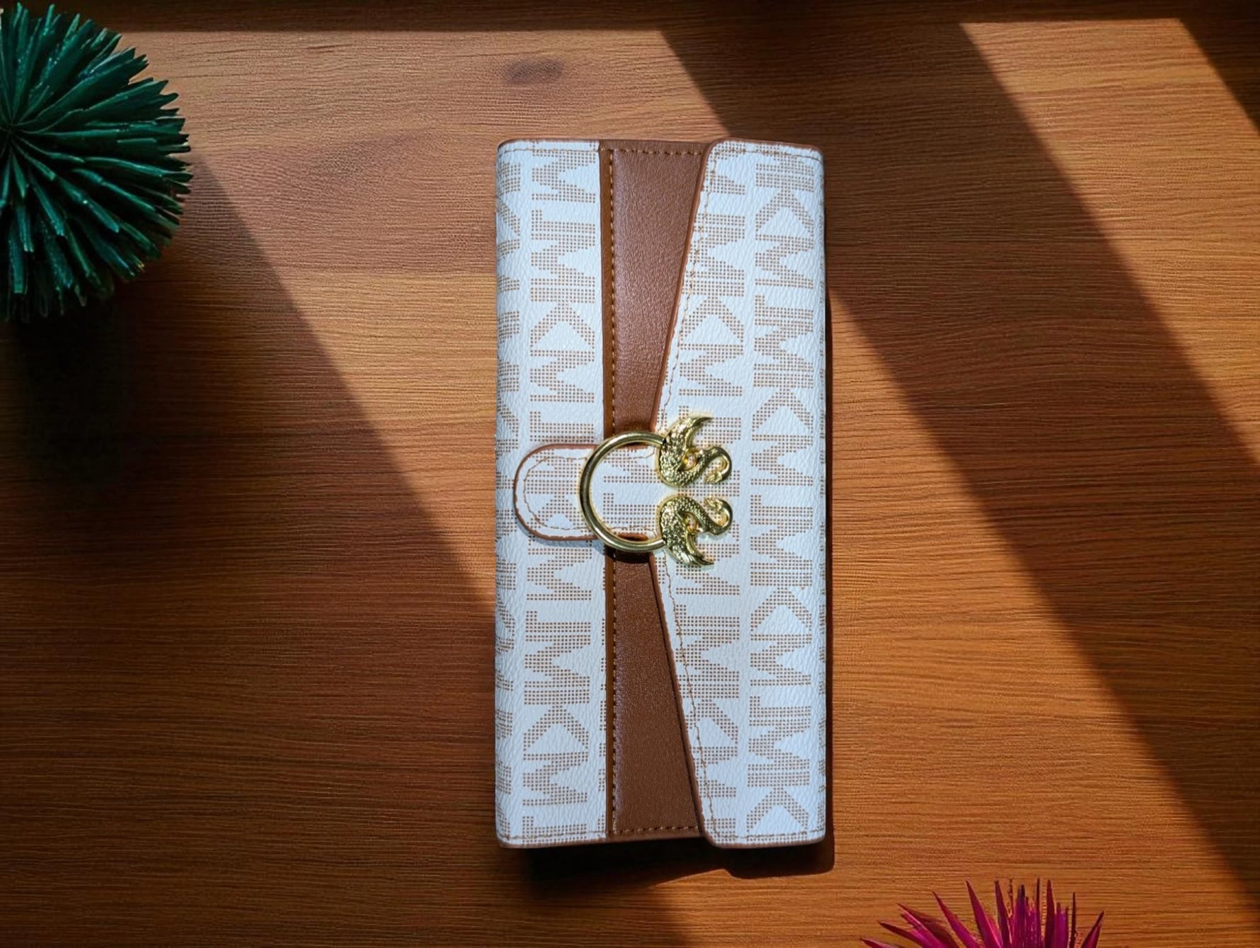 Chic & Versatile Women's Long Wallets - Multi-Design Collection