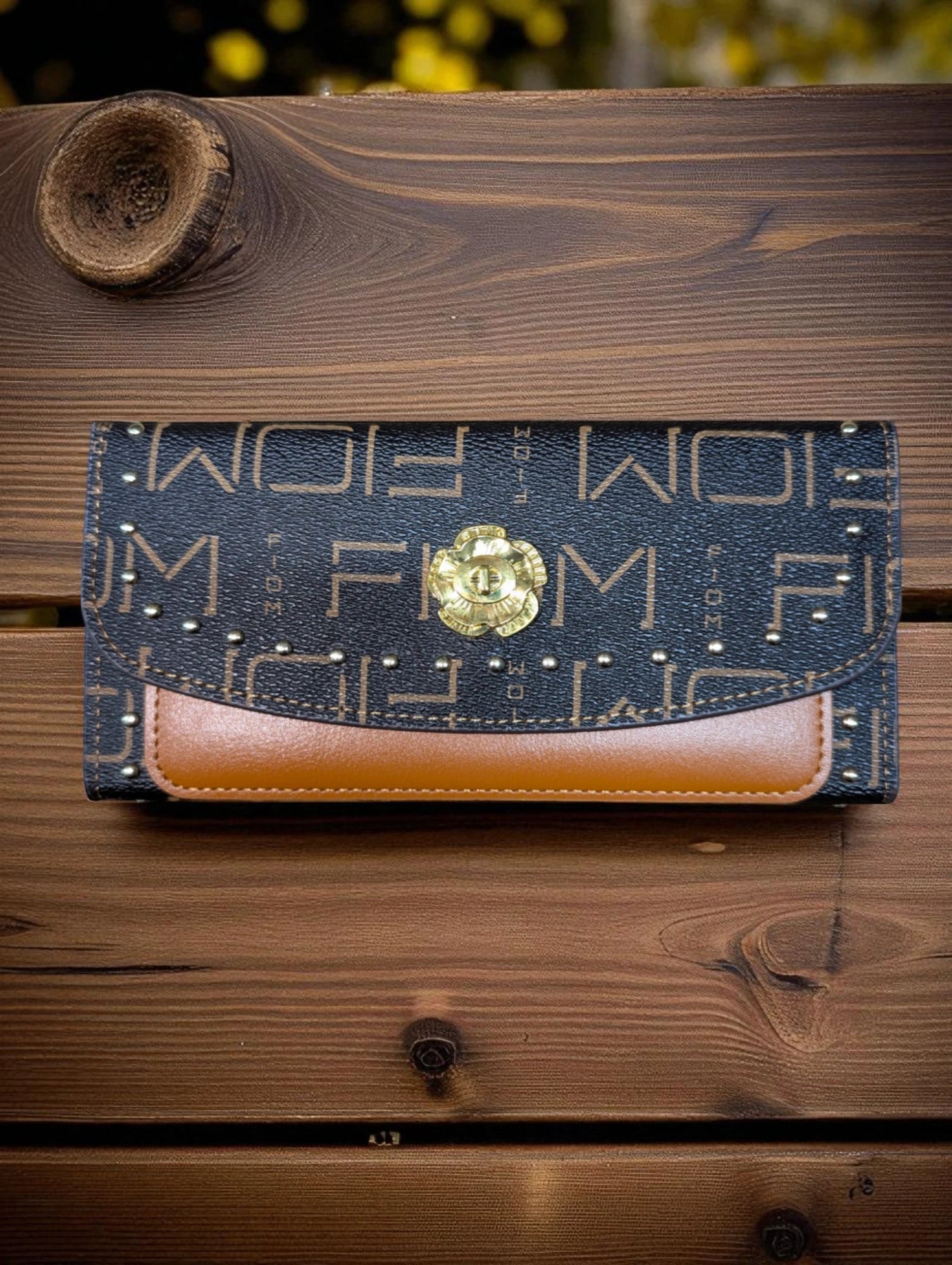 Chic & Versatile Women's Long Wallets - Multi-Design Collection