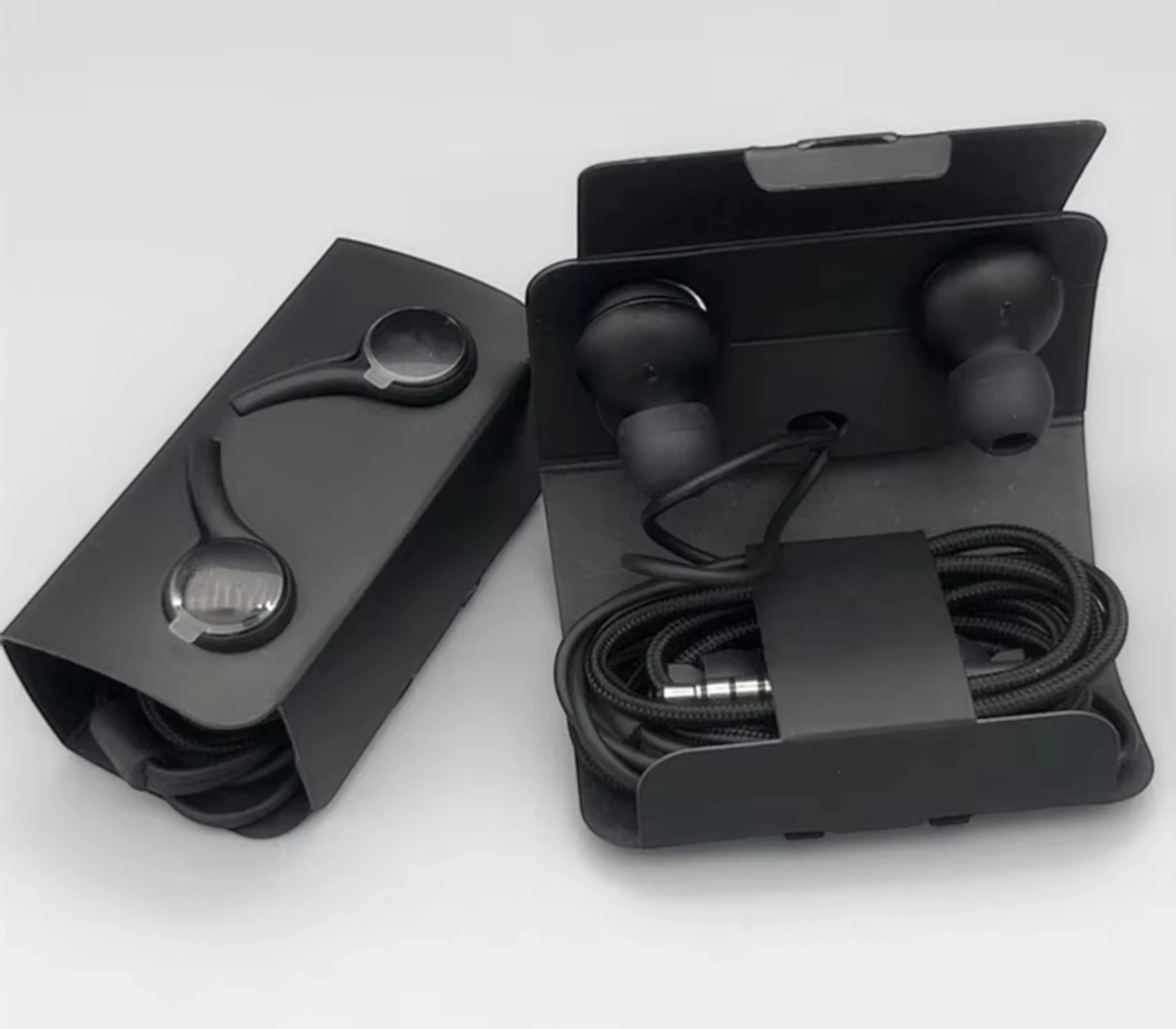 High Quality In Ear Headphones with Mic – 3.5mm Jack Wired Earphones