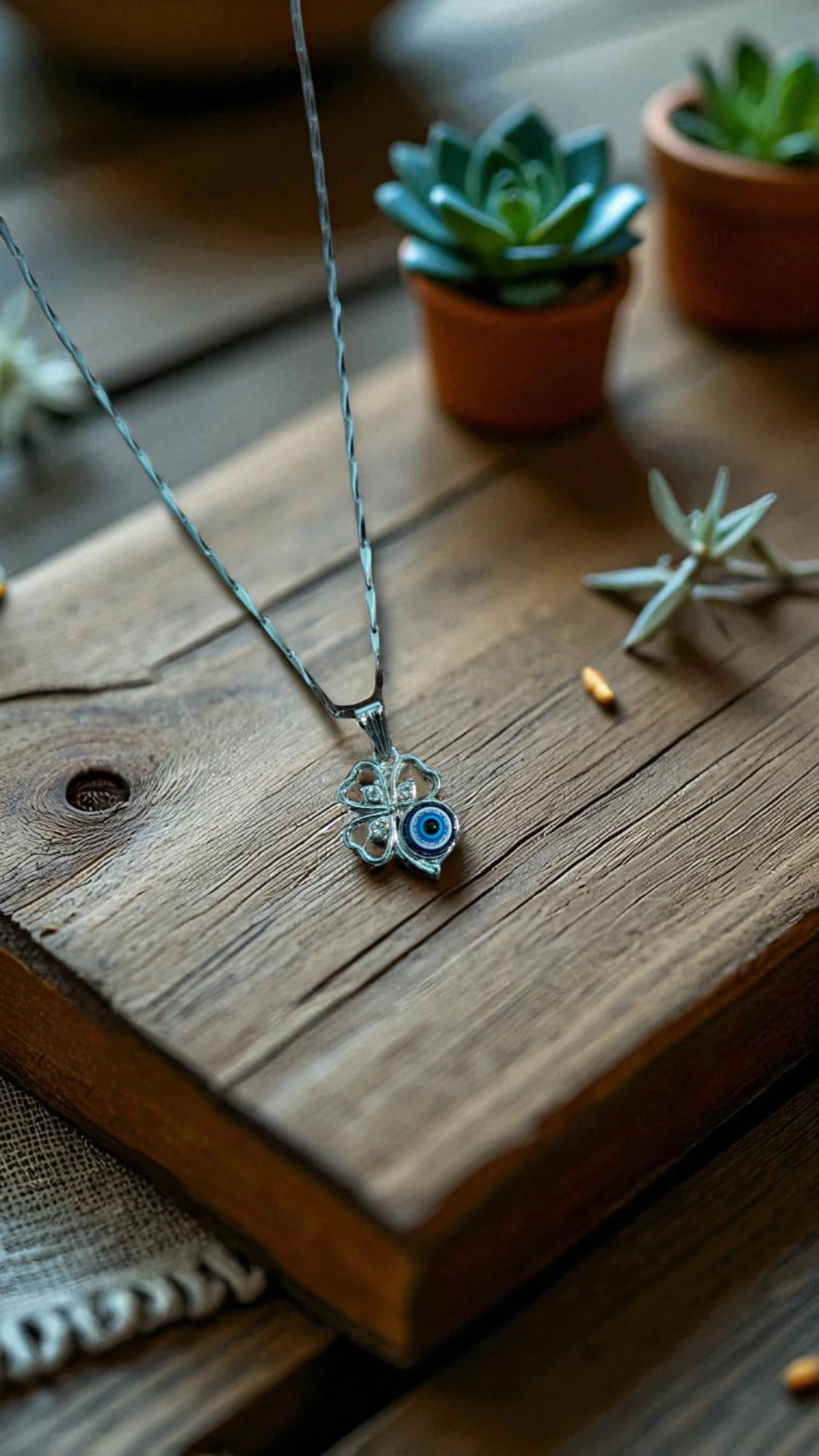 Silver Four-Leaf Clover Evil Eye Necklace