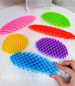 Uncatchable Elastic Net 3D Decompression Fidget Toy – Parent-Child Interactive Bouncing Elastic Puzzle for Kids