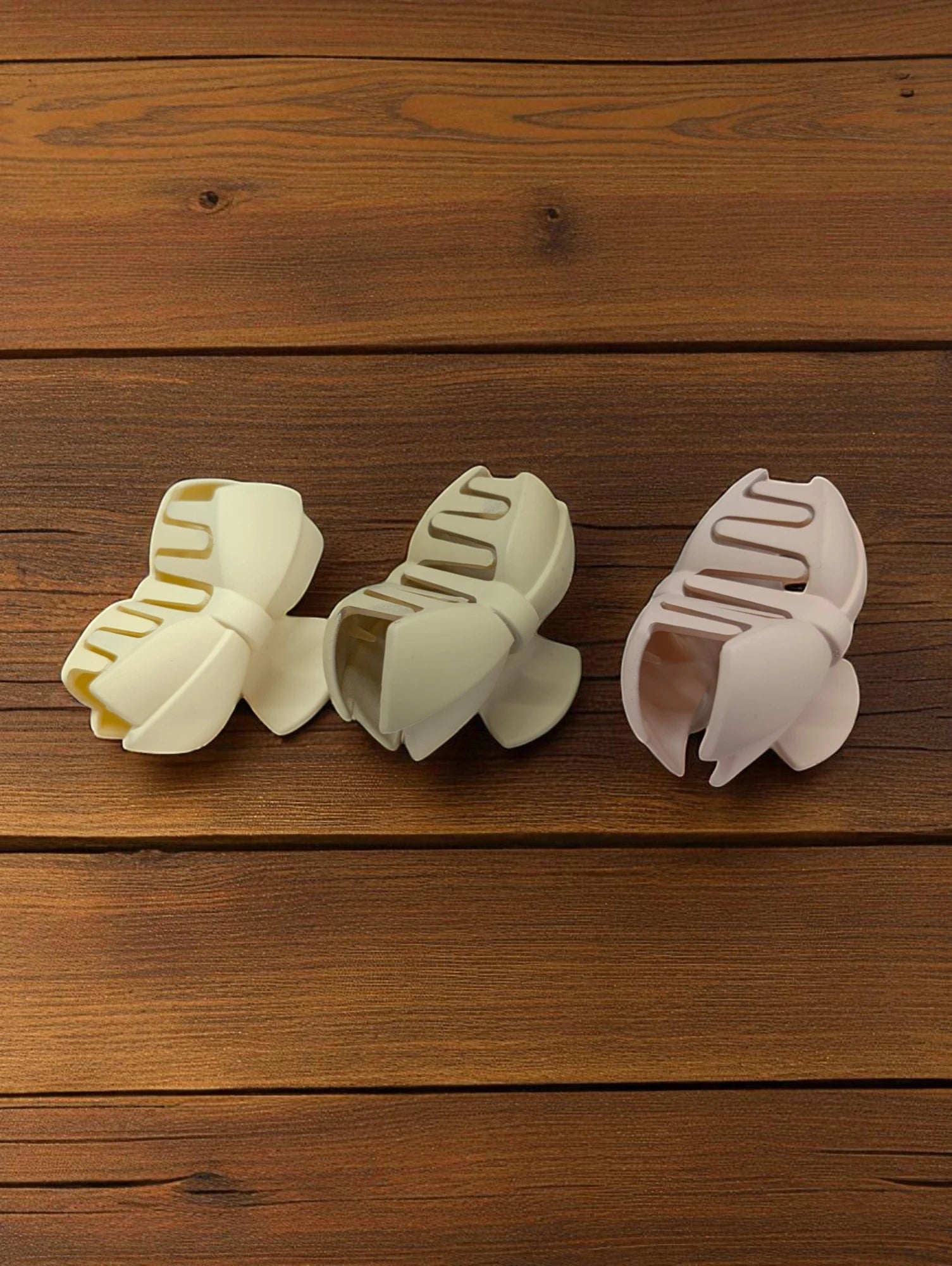 Woman Classy Bow Hair Claw Clip
