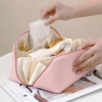 Large Capacity Travel Makeup Bag – Waterproof PU Leather Cosmetic Organizer for Women with Handle & Zipper