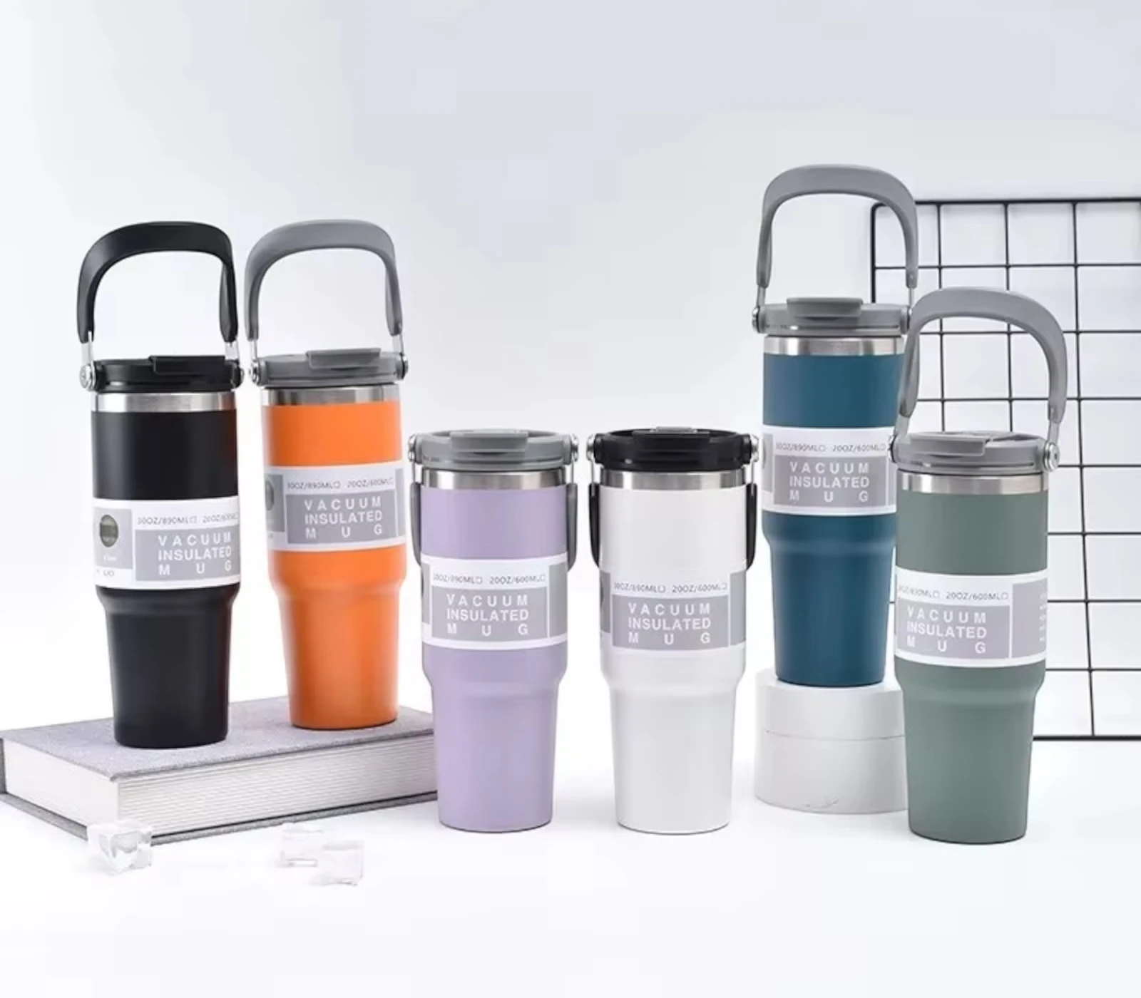 900ML Stainless Steel Thermal Water Bottle – Vacuum Insulated Coffee Tumbler, Hot & Cold Portable Travel Mug with Straw (30oz)